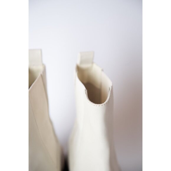Open Edit Boots Women's Size 7 Chelsea White Ivory Lug Sole Ankle Boots - Picture 2 of 9